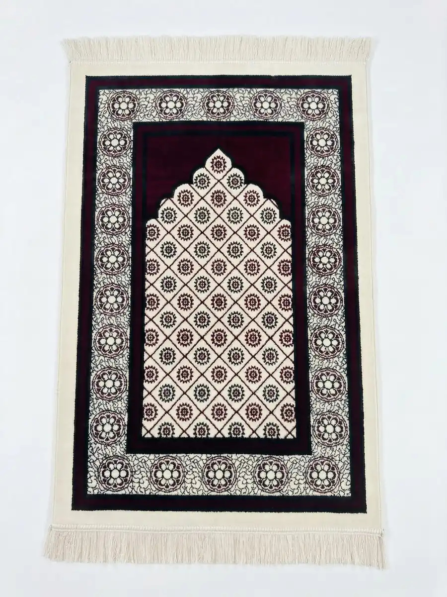 Mihraplı Kabartmalı Kadife Seccade