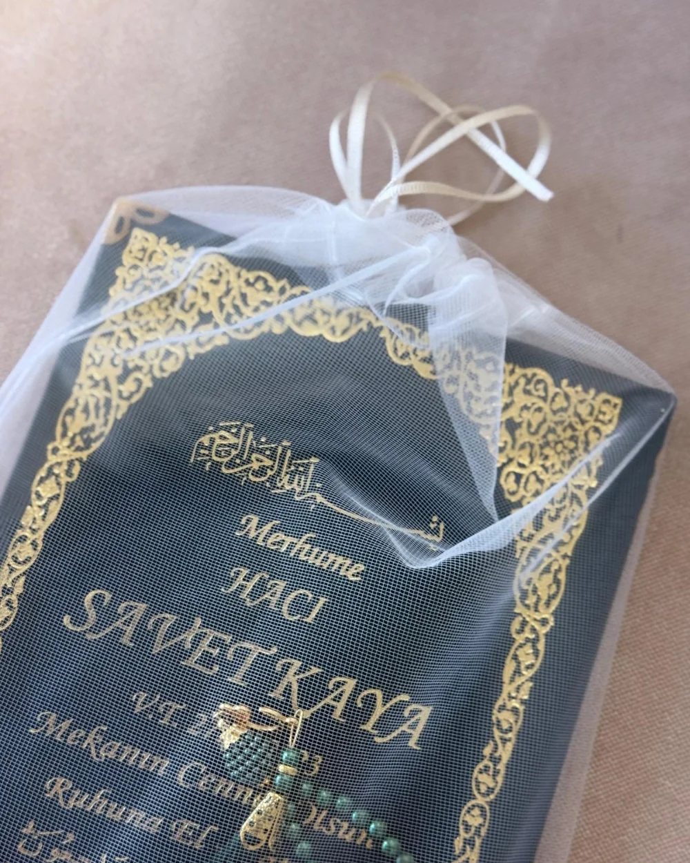 Kişiye Özel İsimli Yasin Kitabı Seti | Ciltli 192 Sayfa & İnci Tesbihli Mevlit Hediyesi