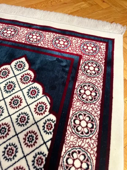 Kabartmalı Kadife Seccade 650g