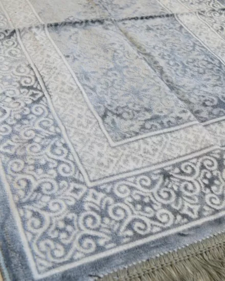 Gri Kadife Seccade - Yumuşak ve Konforlu (70x110 cm) | Modern ve Şık Namazlık Hediye